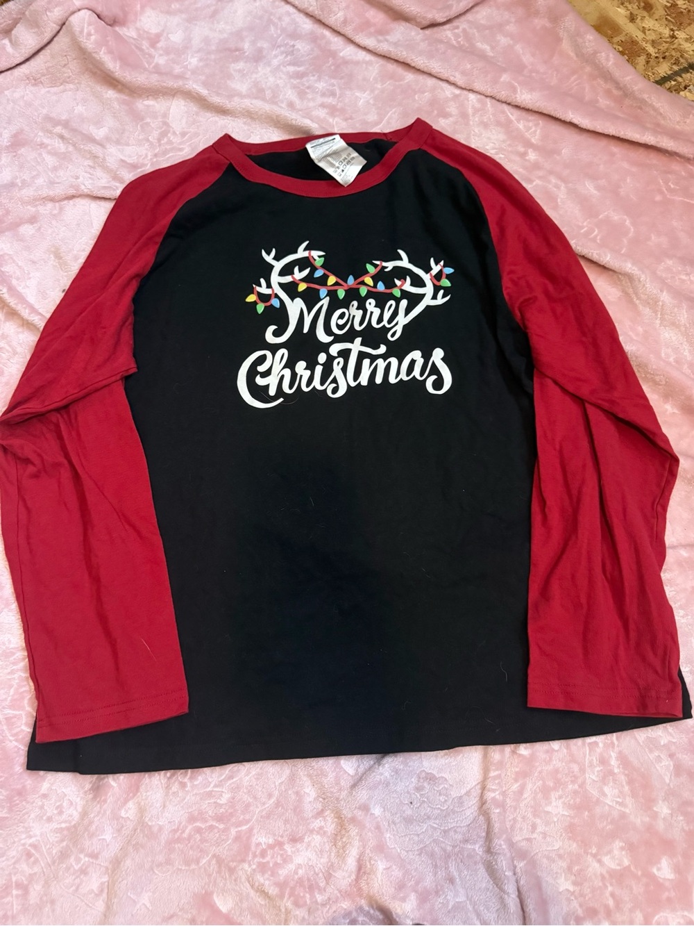 Merry Christmas Raglan Long-Sleeve Tee - Black & Red
